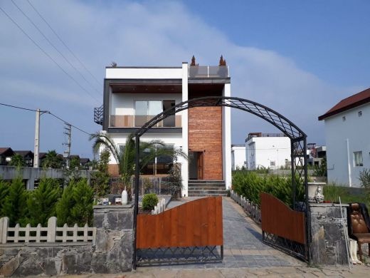 ویلا مدرن حیاط دار نوشهر منطقه نخشمال