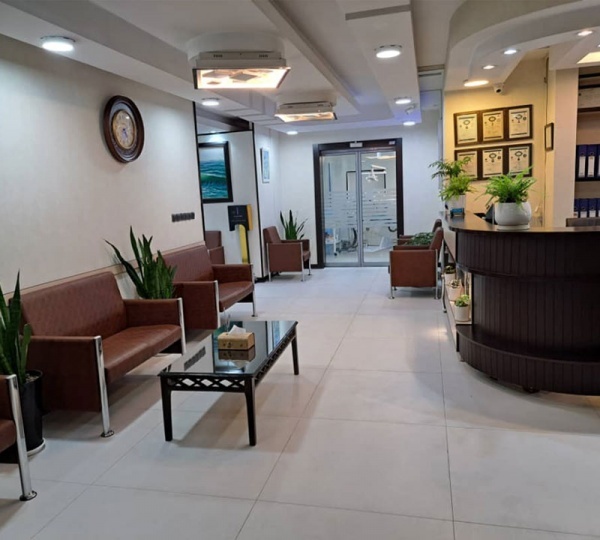 کلینیک دندانپزشکی مینادیس
