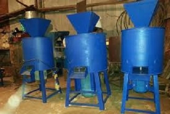 فروش دستگاه میکسر عمودی همزن مرغداری فروش دستگاه میکسر عمودی همزن مرغداری